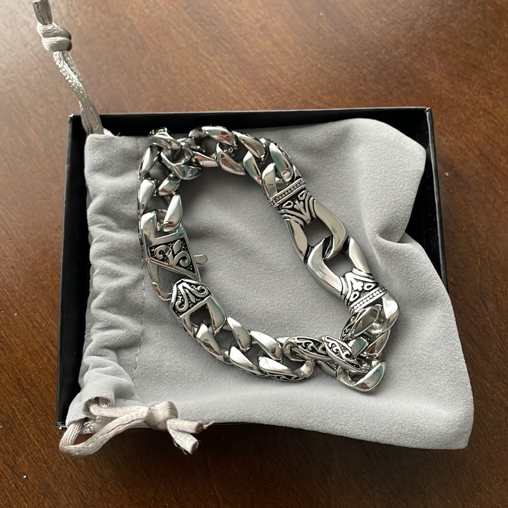 Urban Jewelry bracelet